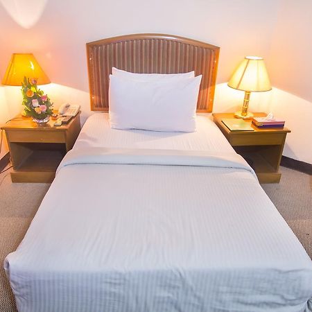 Hotel Swiss Park Dhaka Eksteriør billede