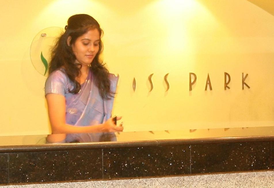 Hotel Swiss Park Dhaka Eksteriør billede