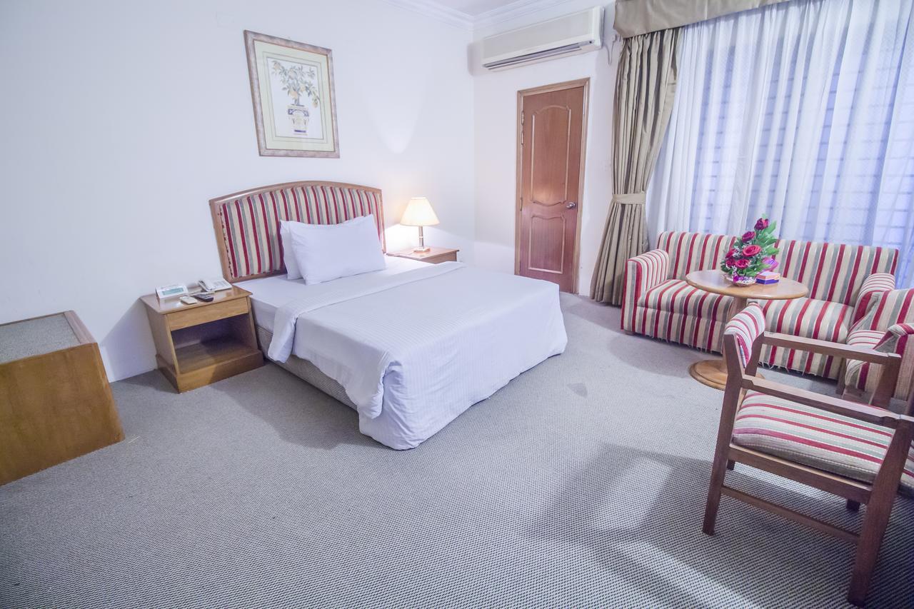 Hotel Swiss Park Dhaka Eksteriør billede