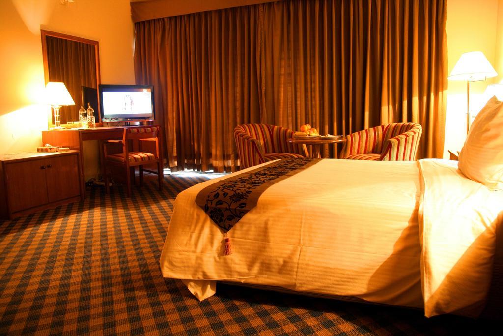 Hotel Swiss Park Dhaka Eksteriør billede