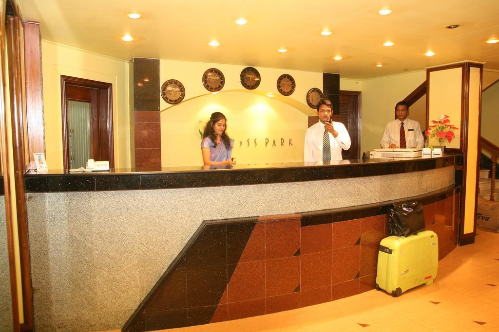 Hotel Swiss Park Dhaka Eksteriør billede
